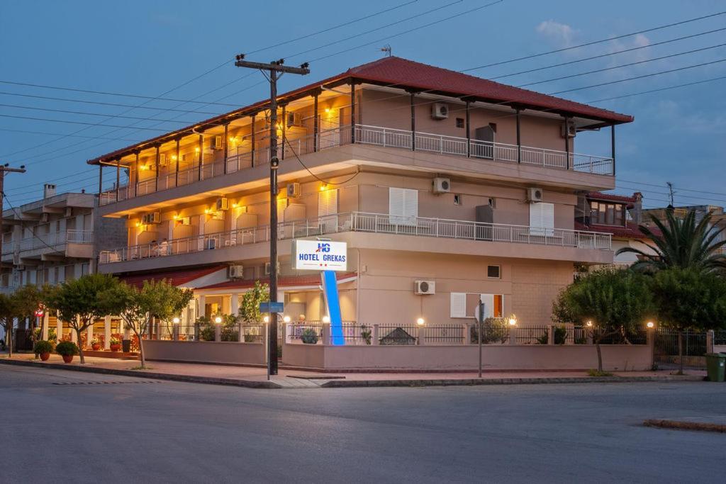Hotel Grekas Neoi Poroi Exterior foto
